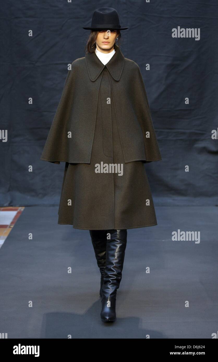 Robe Vintage Christophe Lemaire Pour Hermès En Soie Noire - Taille L - Style Cache-cœur
