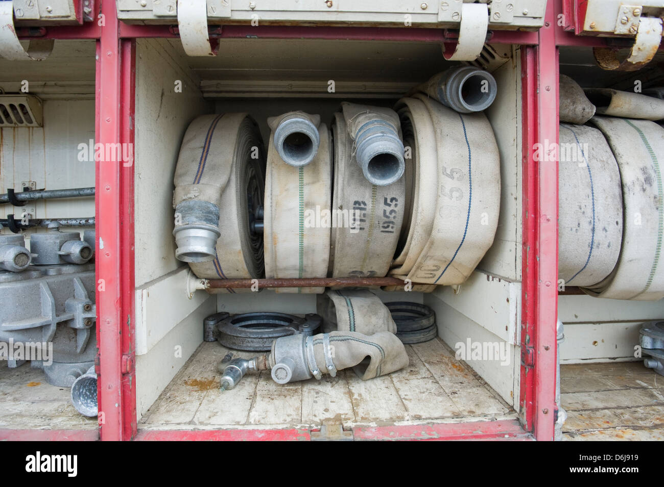Vintage british fire engine hi-res stock photography and images - Alamy