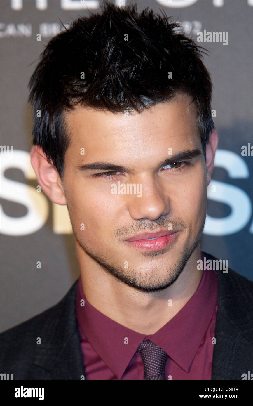 Taylor Lautner attends the Spanish premiere of his new film 