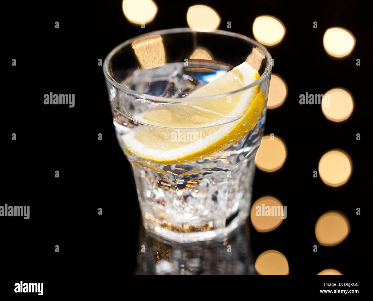 Gin Tonic Tom Collins on the dance floor Stock Photo Alamy