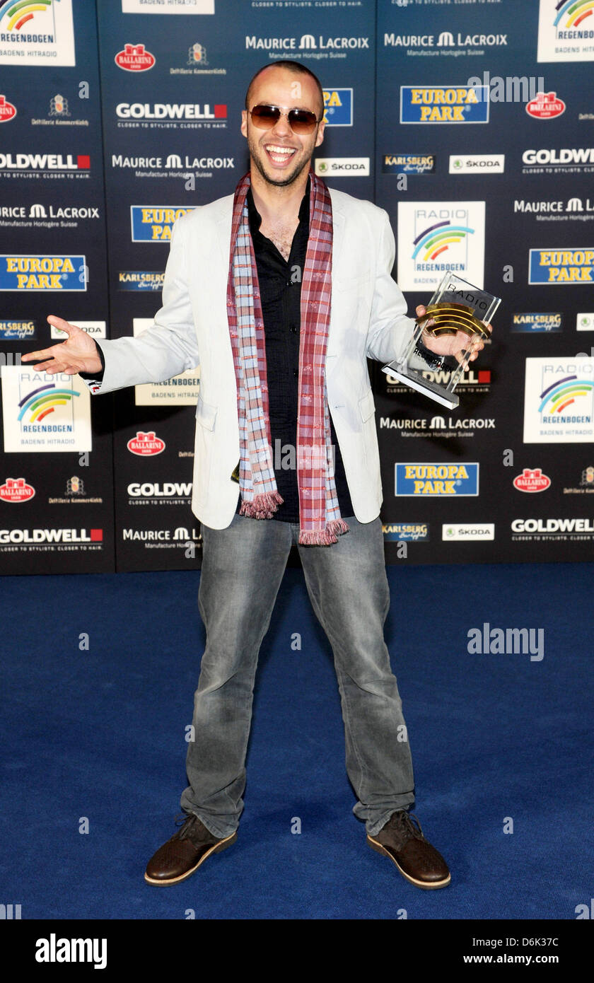 Bitish musician Marlon Roudette poses during the presentation of the Radio Regenbogen Award in Karlsruhe, Germany, 30 March 2012. He received the award in the category 'Song of the Year 2011' The prize is awarded to international celebreties every year. Photo: Uli Deck Stock Photo