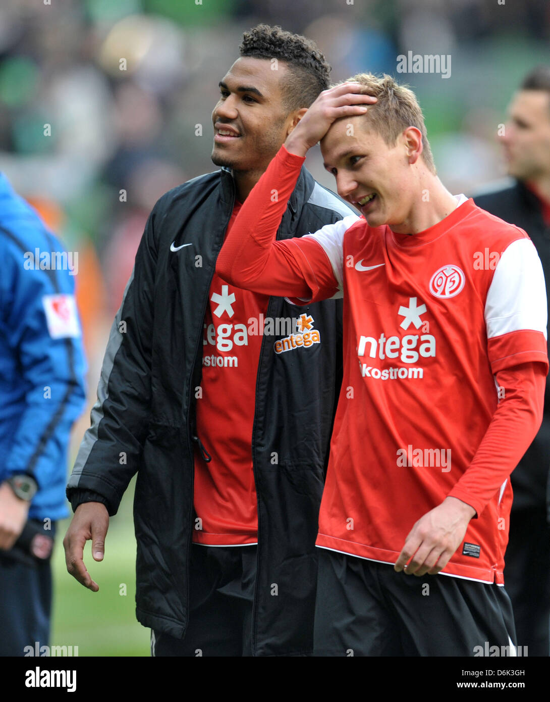 Mainz S Eric Maxim Choupo Moting L And Niko Bungert After The Stock Photo Alamy