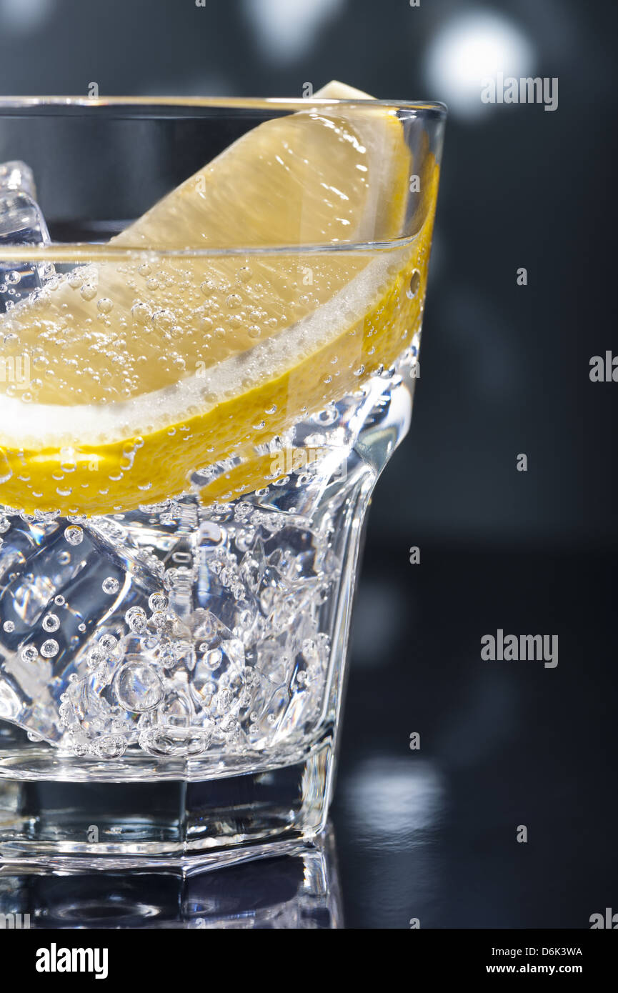 Gin Tonic Tom Collins on the dance floor Stock Photo Alamy