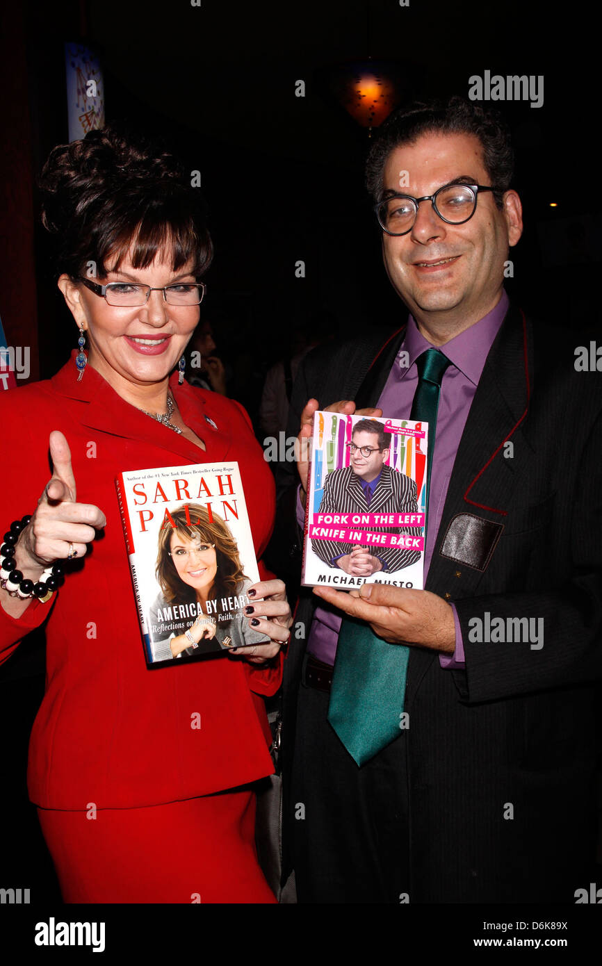 Dorothy Bishop (as Sarah Palin) poses with Michael Musto Michael Musto promotes his new book 'Fork On The Left, Knife In The Stock Photo