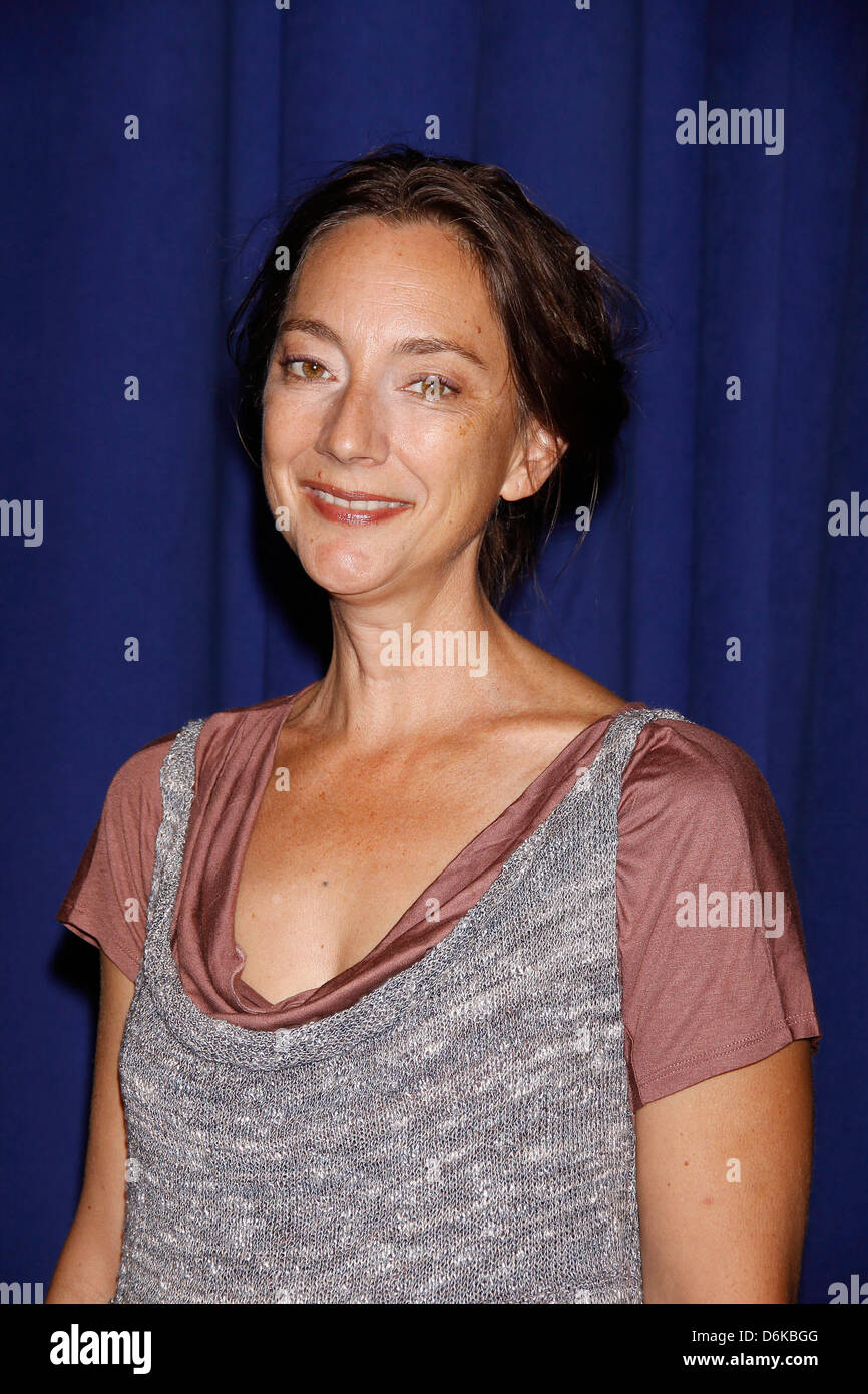 Theresa McCarthy Meet the cast of the Transport Group musical production of  \, image size:866x1390