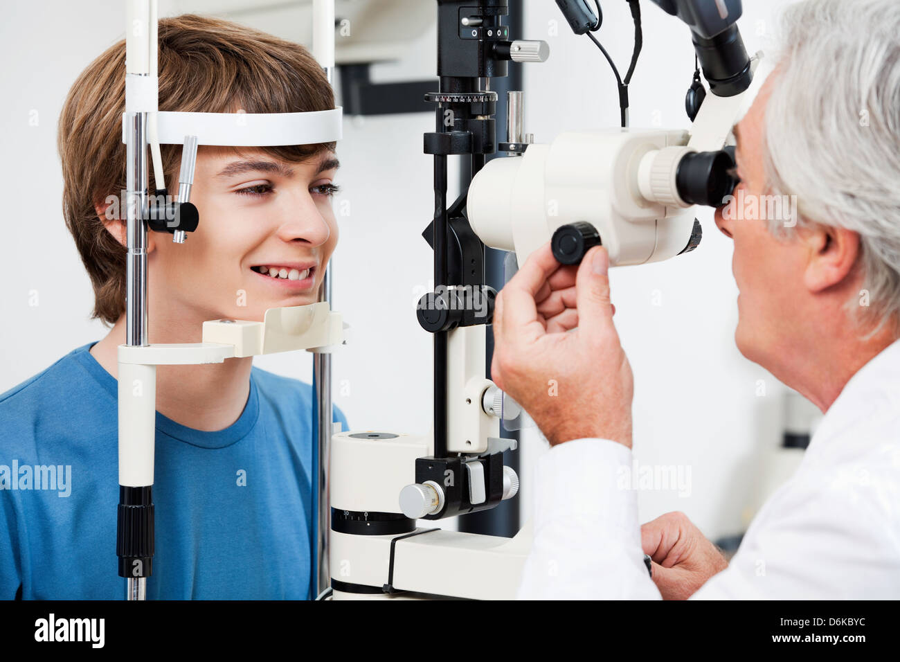 Visual Field Test For Stock Photo Alamy