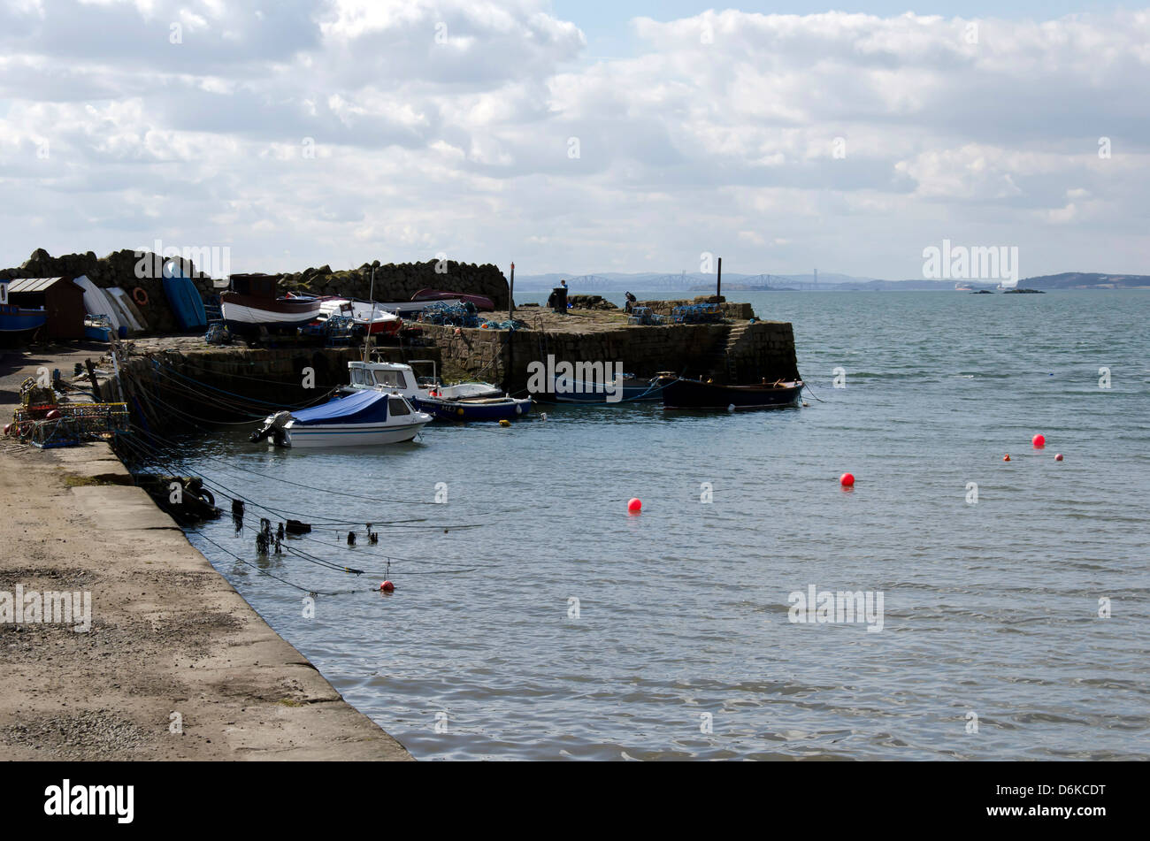 The old harbour in Burntisland in Fife, Scotland Stock Photo Alamy