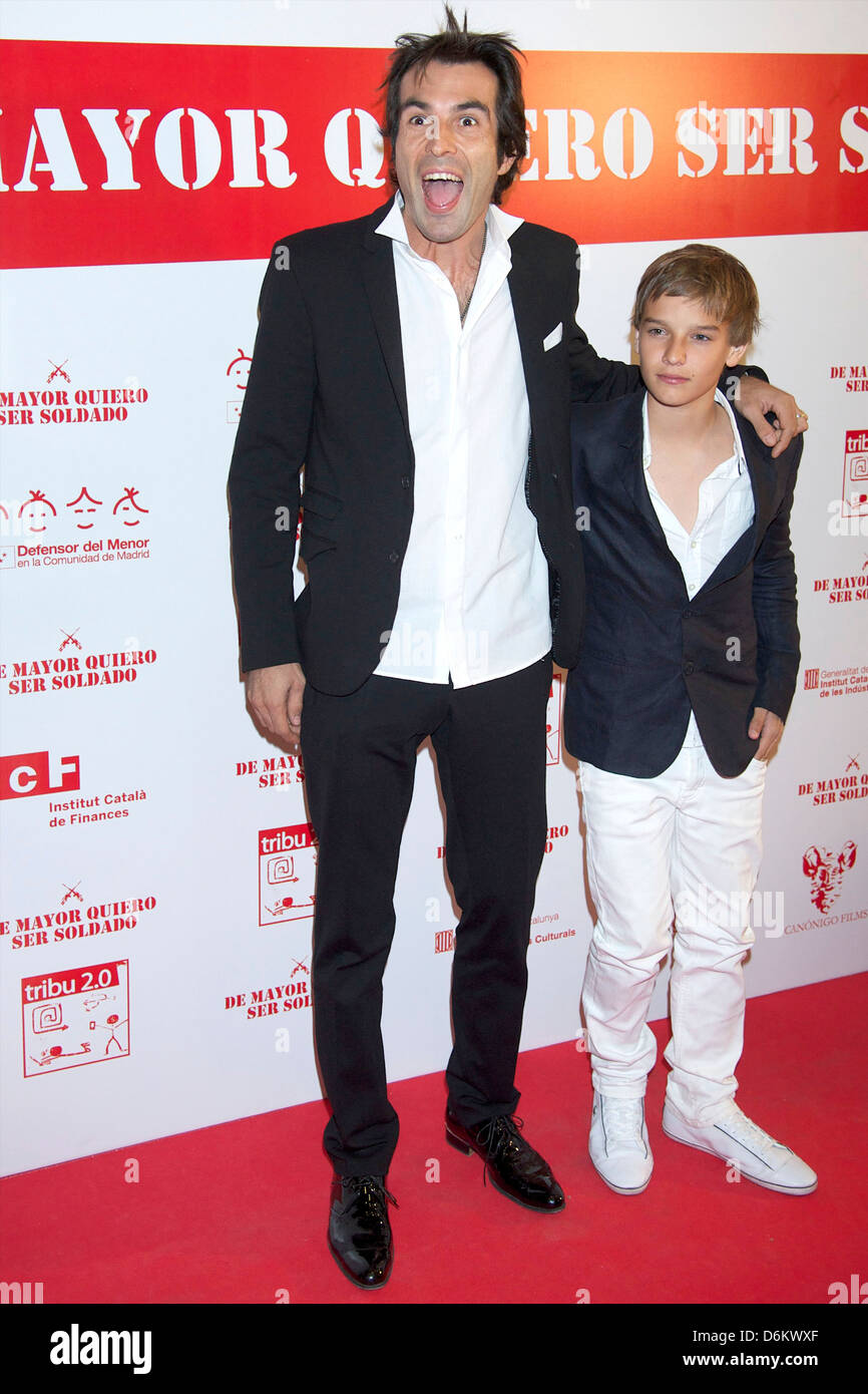 Christian Molina, Fergus Riordan attend 'De Mayor Quiero Ser Soldado ...