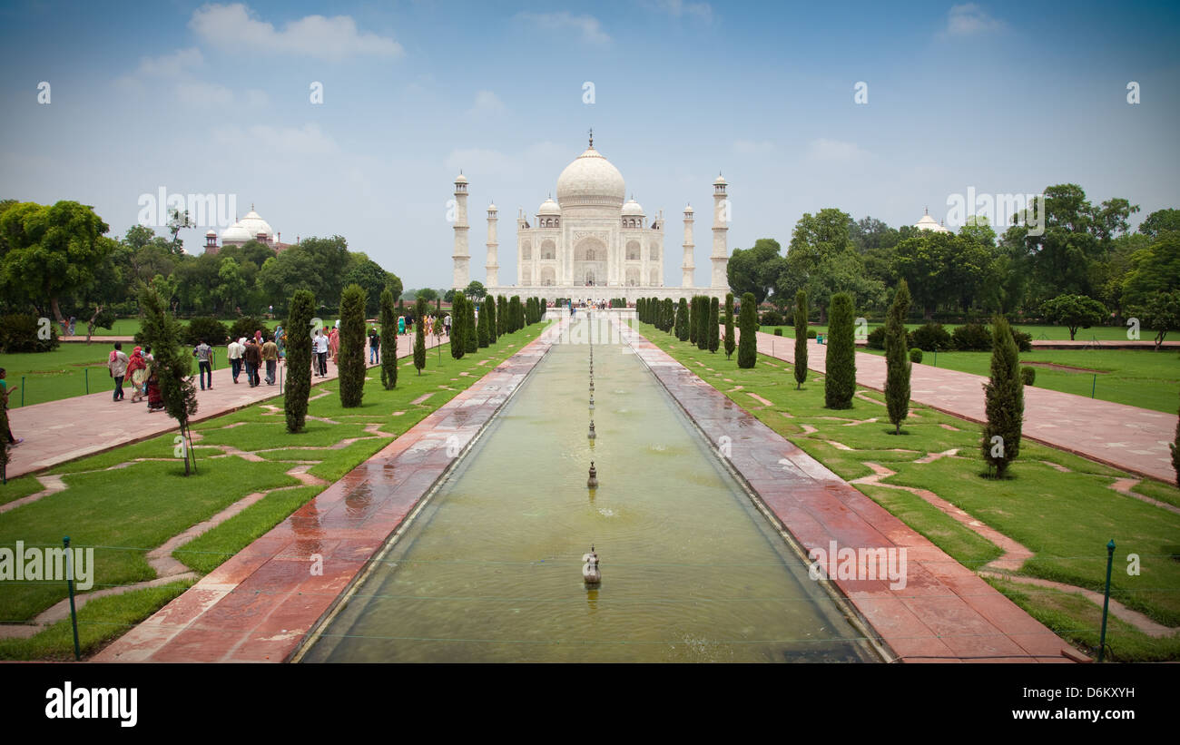 Taj Mahal and reflecting pool seen from the south Stock Photo