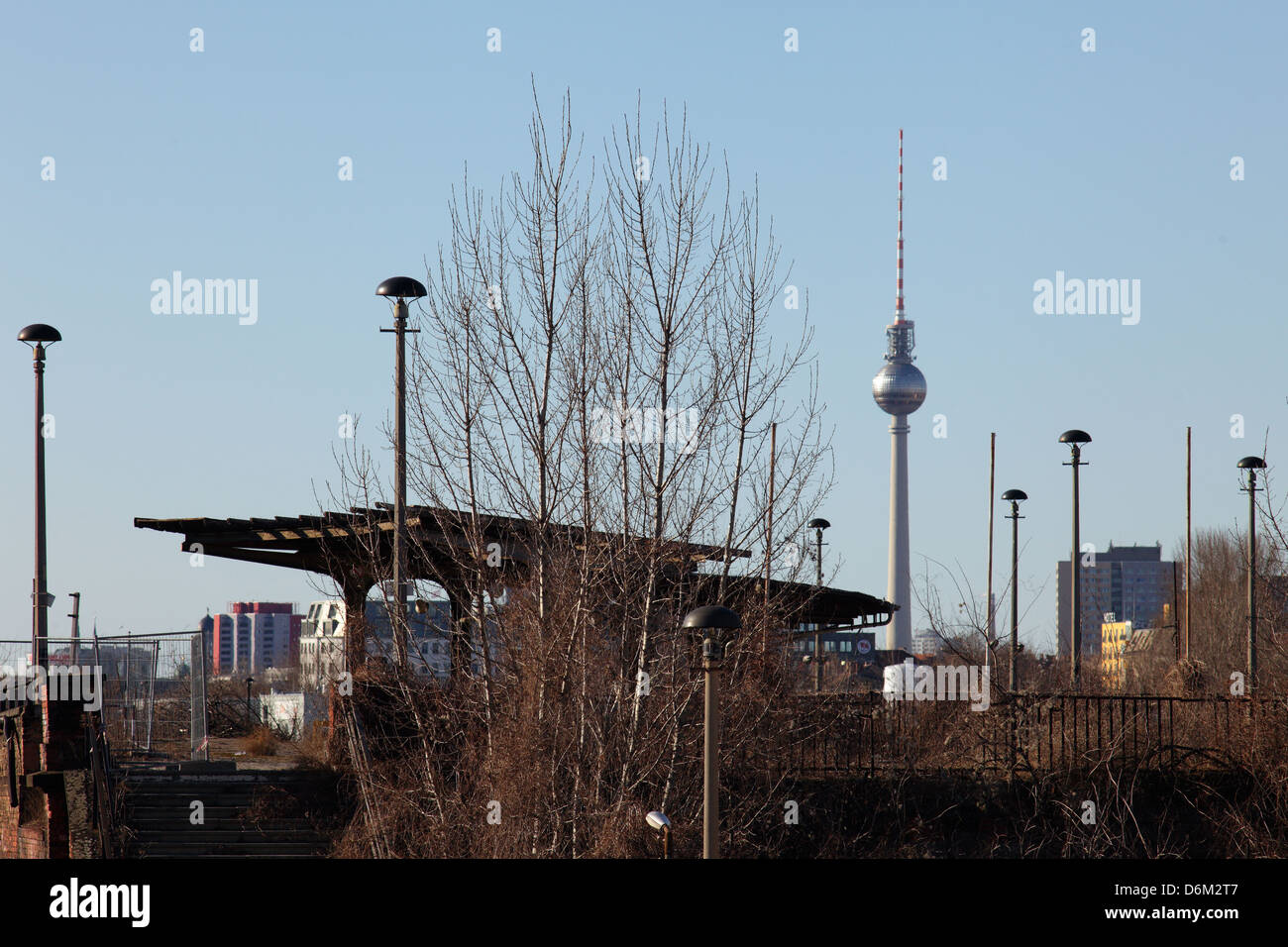 Berlin, Germany, closed platform at the station east Stock Photo Alamy