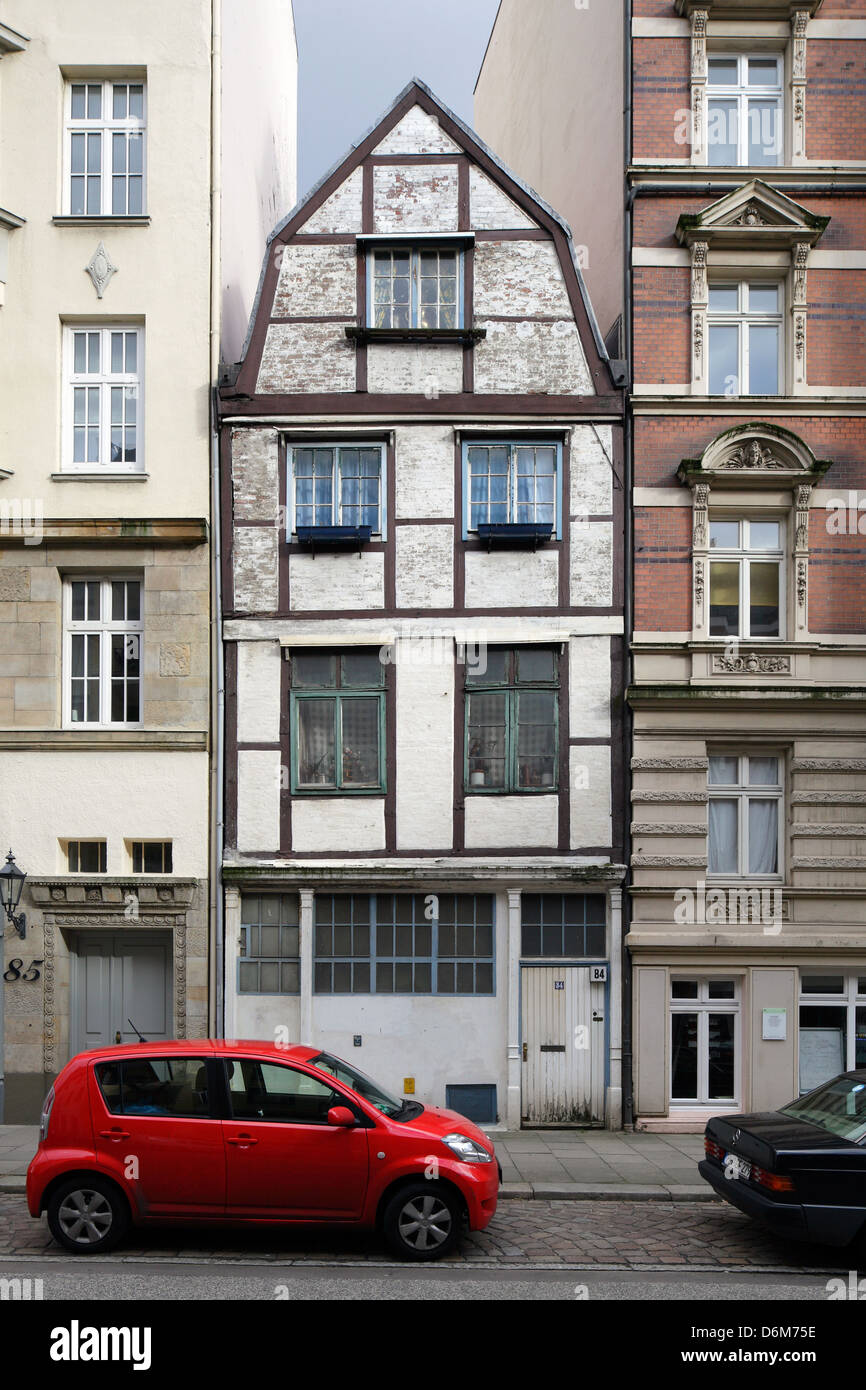 Hamburg, Germany, slim, small home in the Huet Fuerstenstrasse Stock Photo