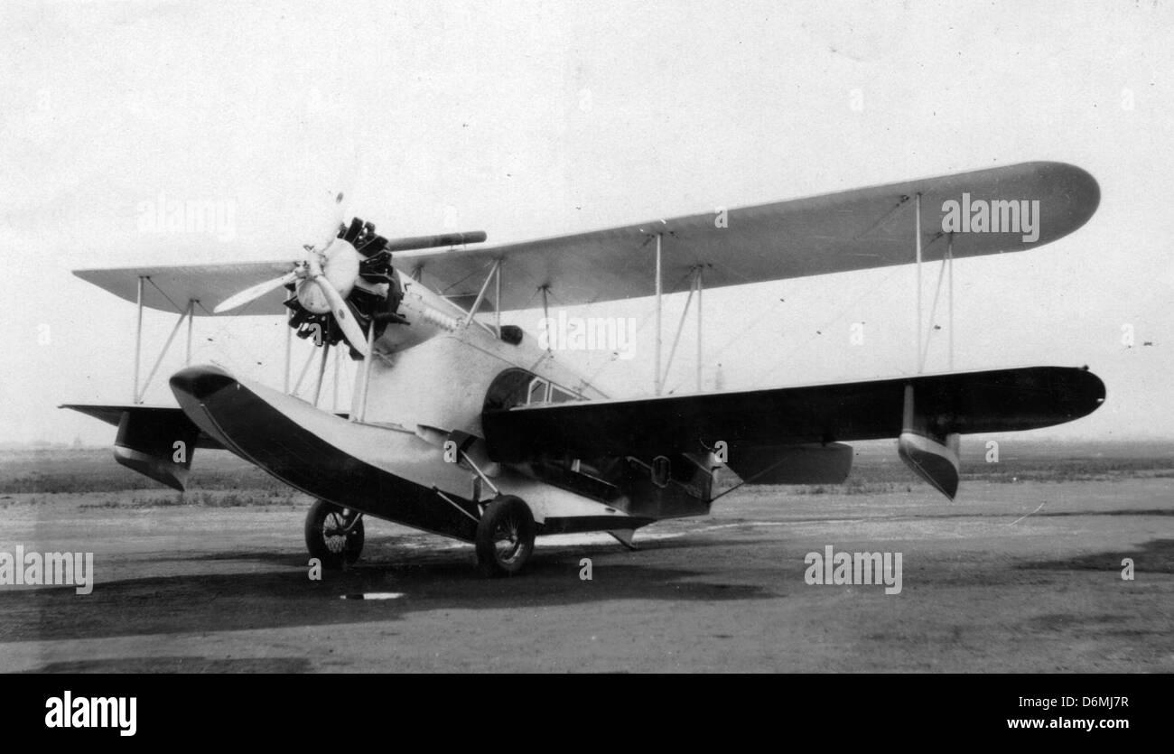 The Loening C-2H, used by Western Air Express, was a pioneering ...