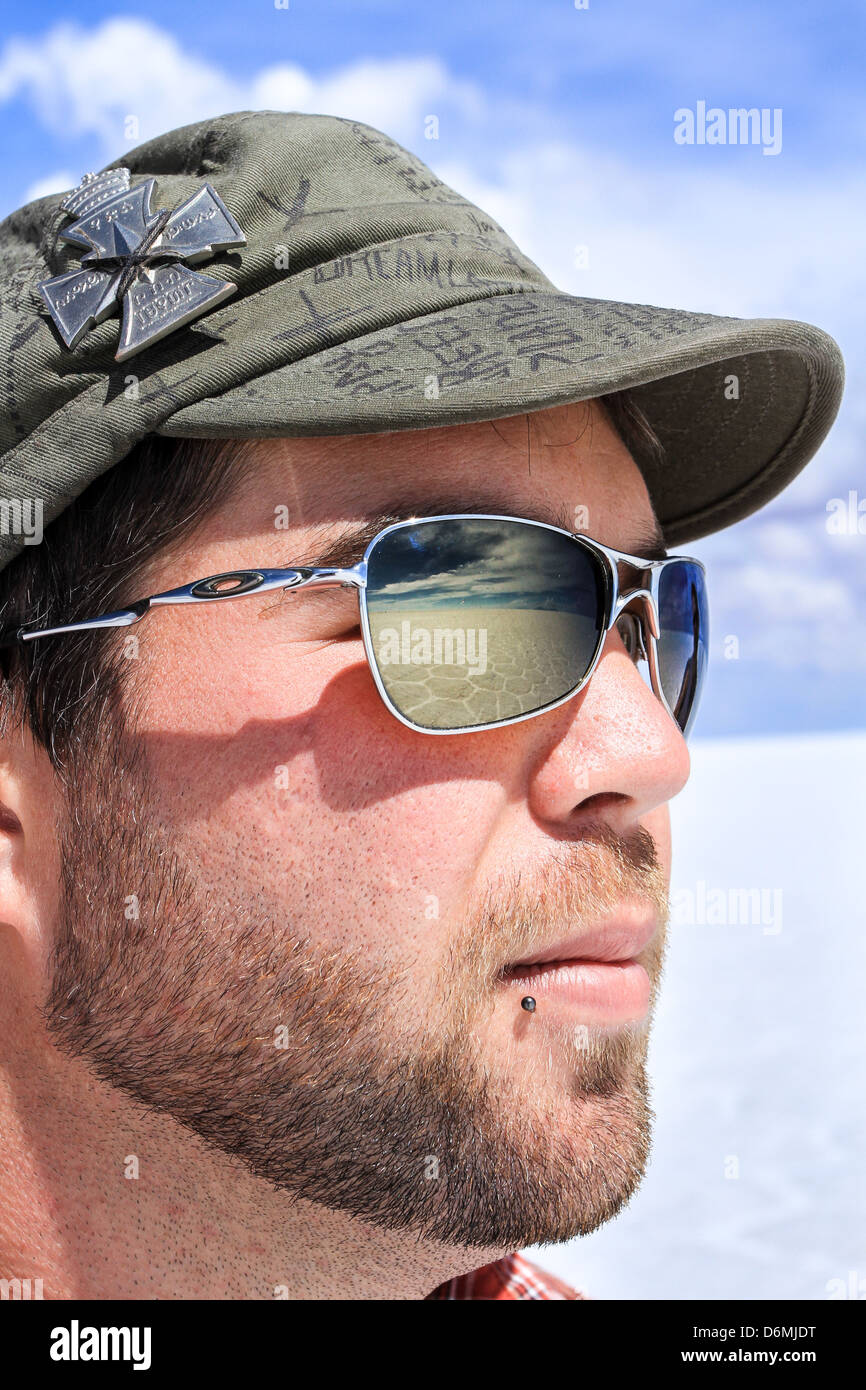 Reflection in sunglasses of the slat flats in Bolivia Stock Photo