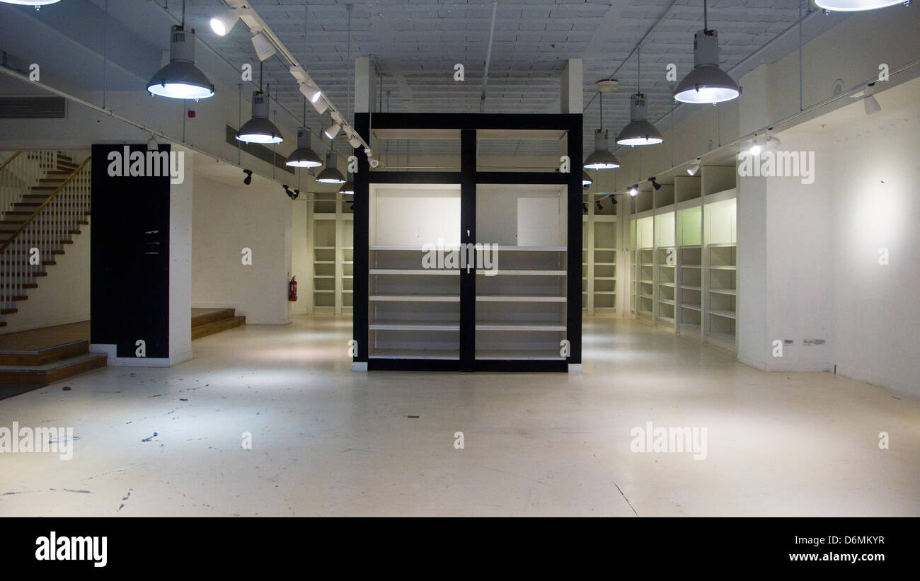 Empty department store, Brighton, UK Stock Photo Alamy