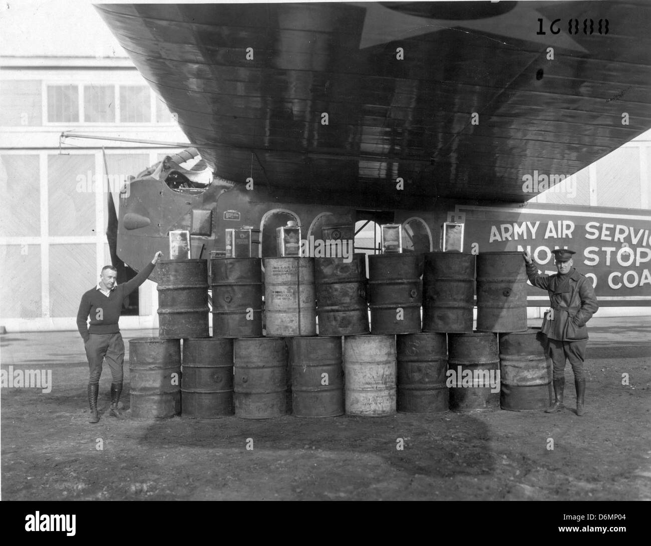 Aviation fuel production Black and White Stock Photos & Images - Alamy