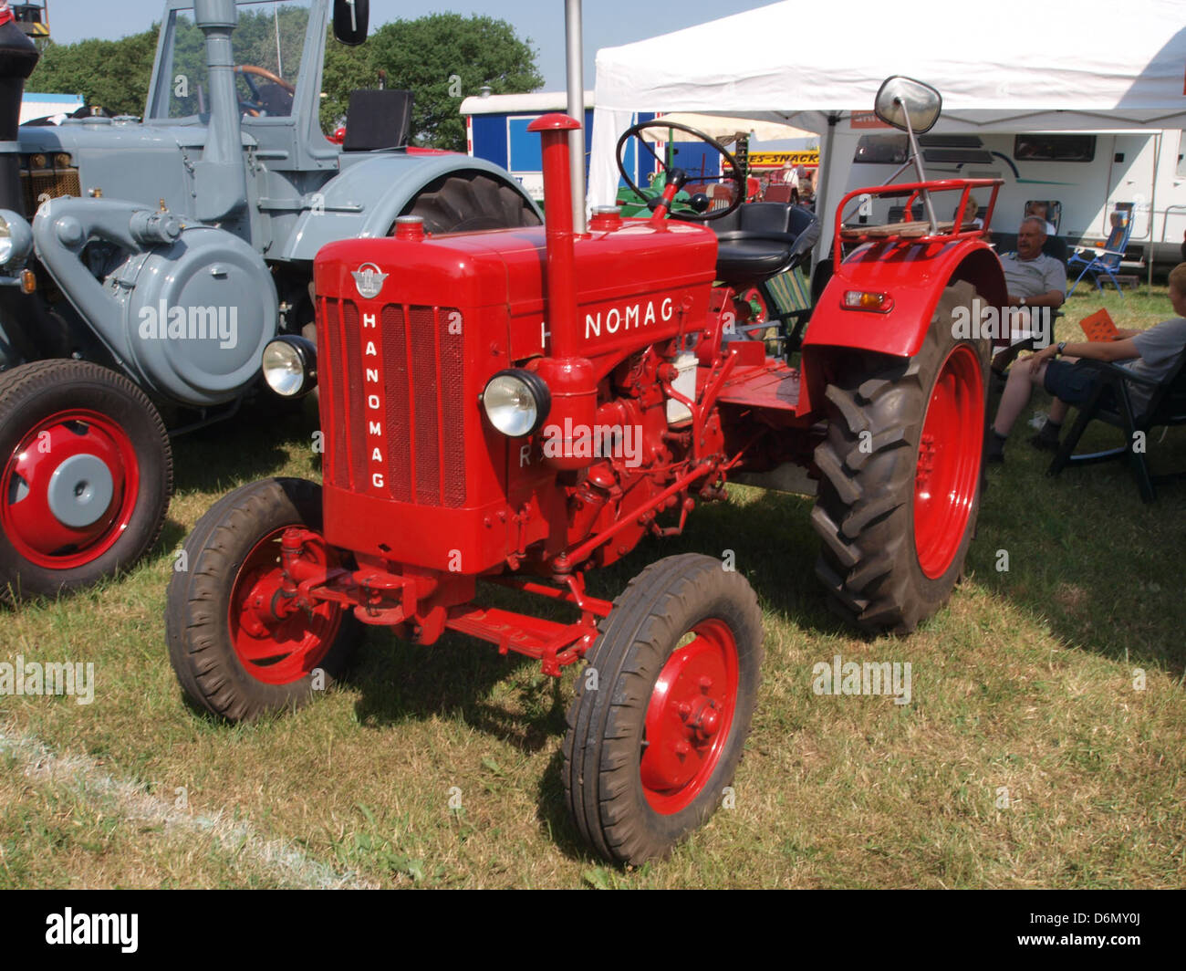 R16 hi-res stock photography and images - Alamy