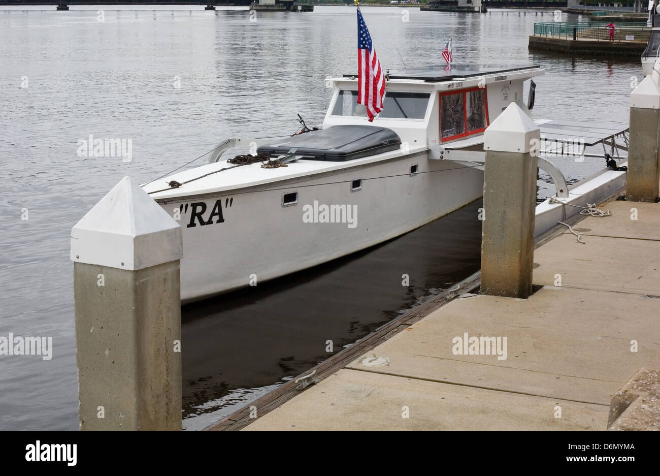 Solar Powered Pontoon boat docked at the Northbank Riverwalk in