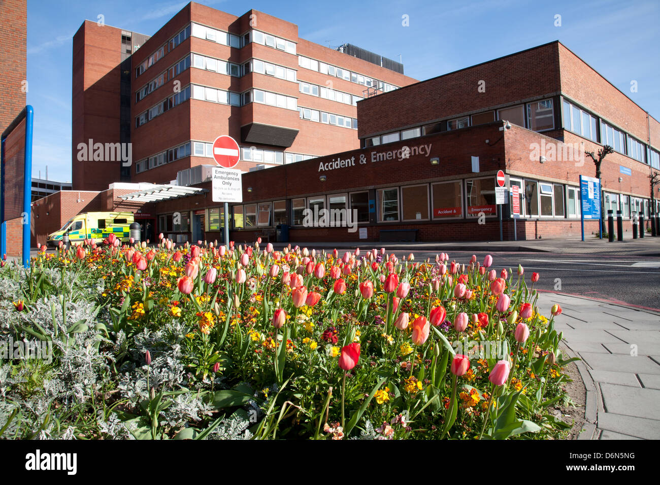 St Hospital Blackshaw Road Tooting London Stock Photo Alamy