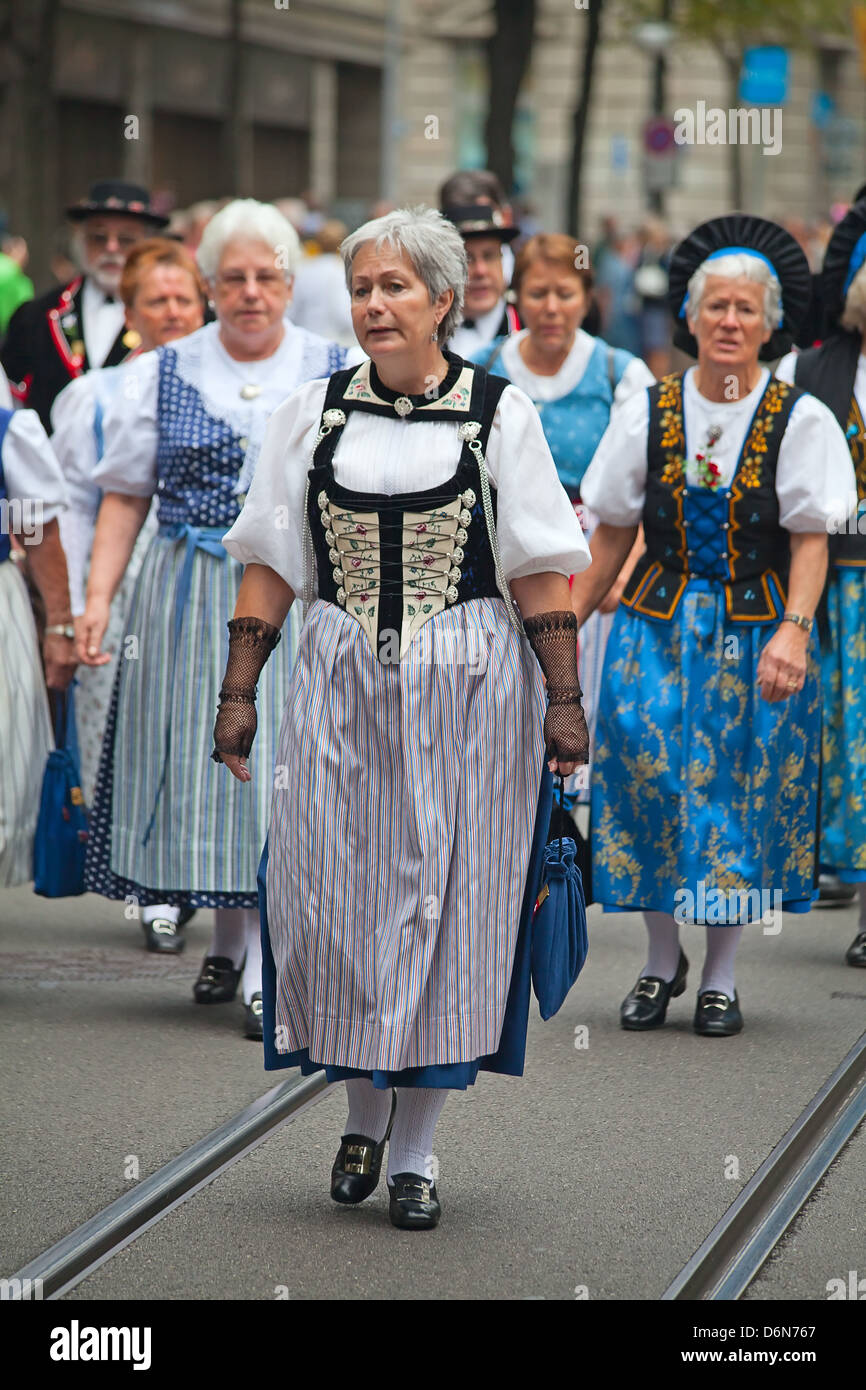 Swiss national costume hi-res stock photography and images - Alamy