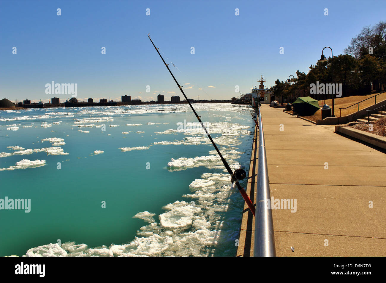 Fishing for walleye on the St. Clair River during the spring thaw Stock  Photo - Alamy