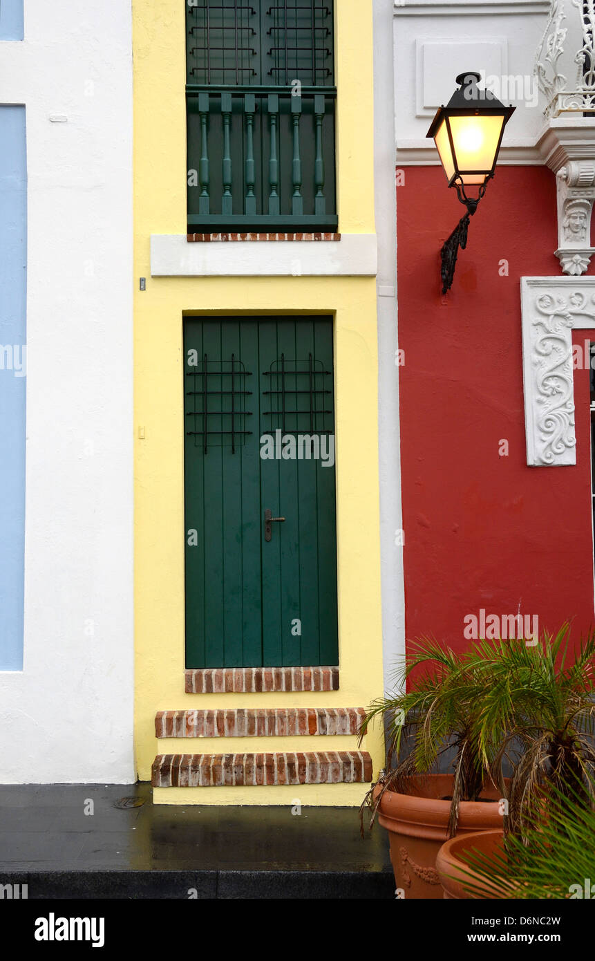 Narrow building in Old San Juan, Puerto Rico Stock Photo Alamy
