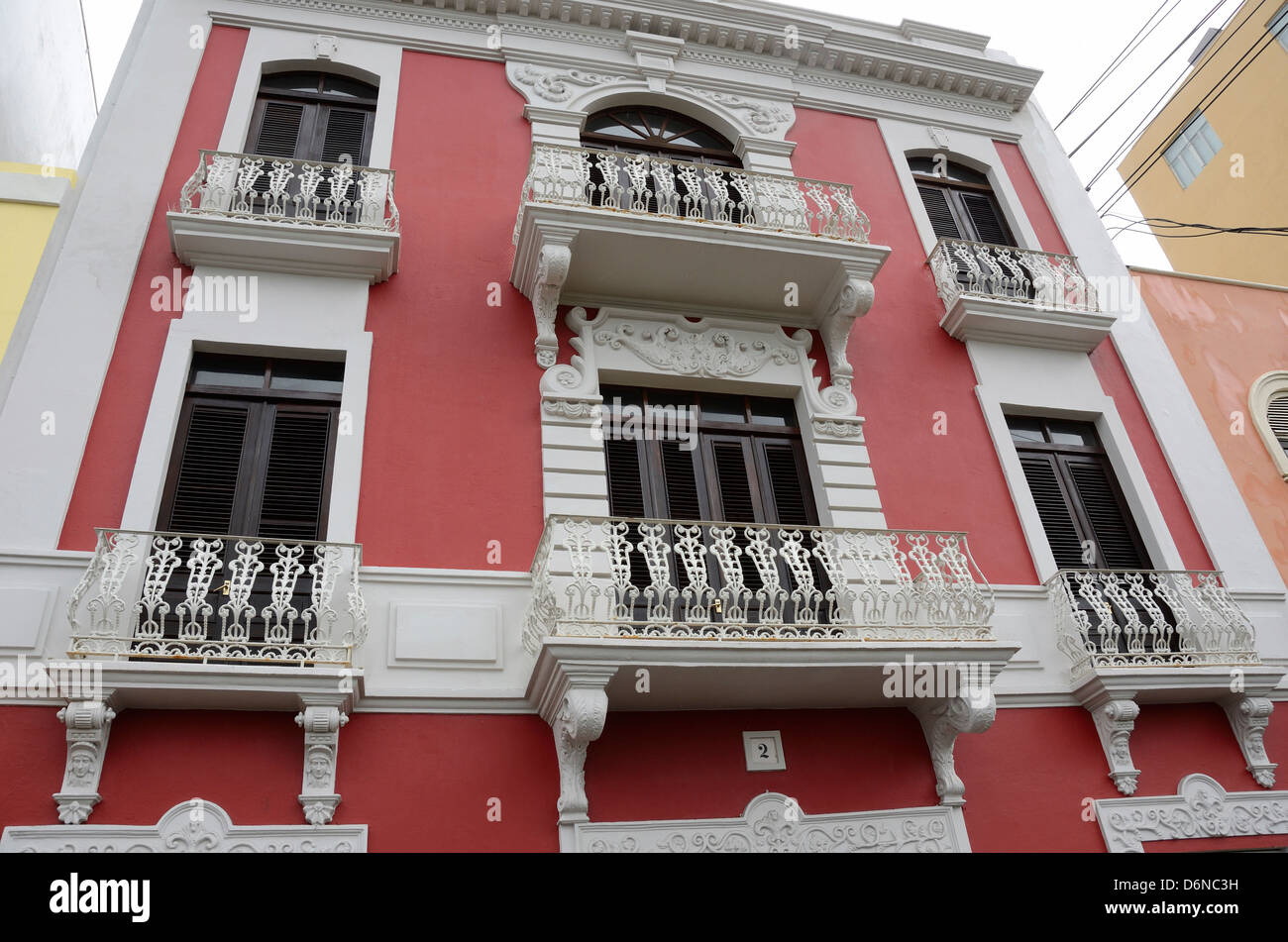 Old san juan puerto rico bars hi-res stock photography and images - Alamy