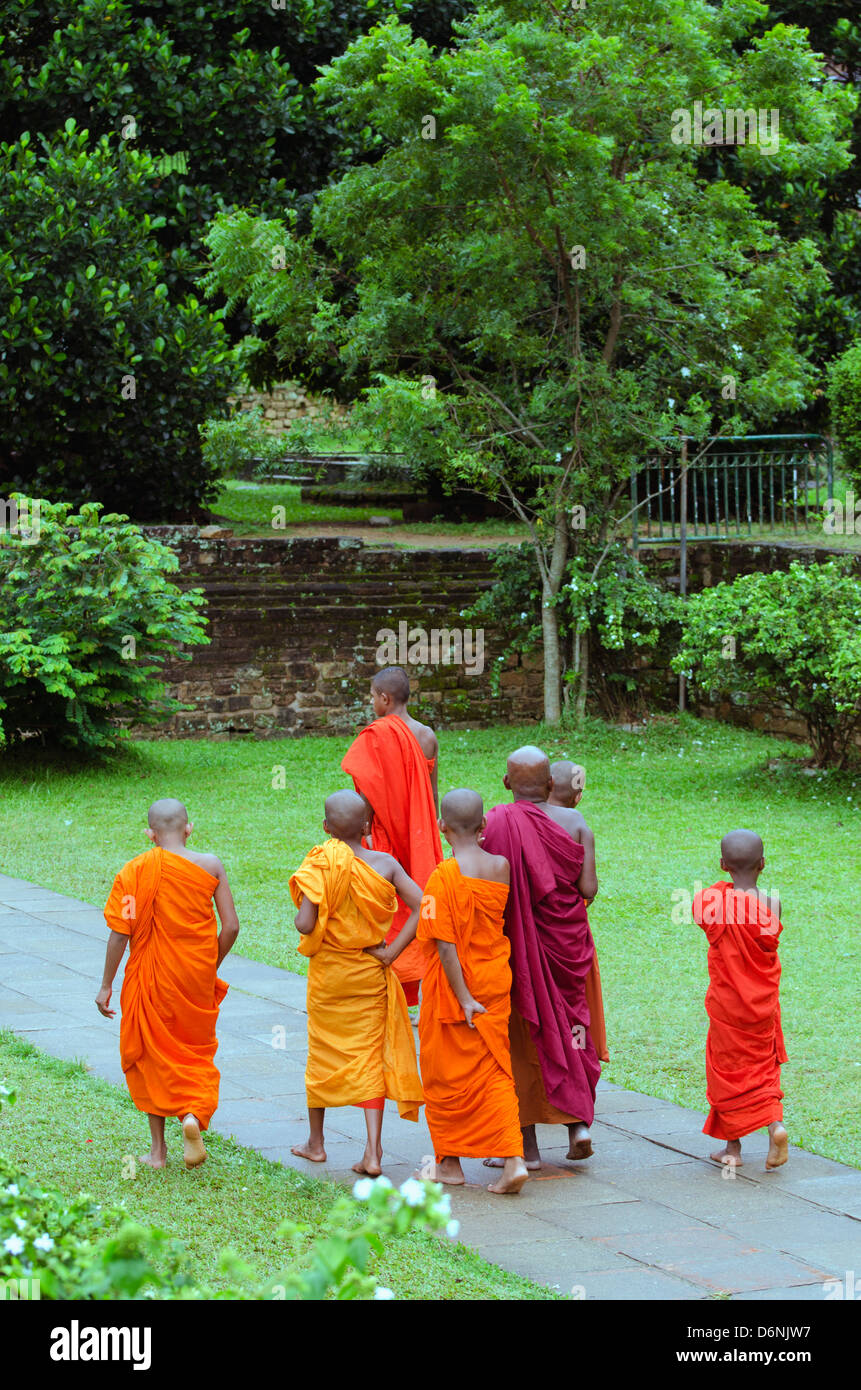monks in garden of Temple of the Tooth (Sri Dalada Maligawa), Unesco