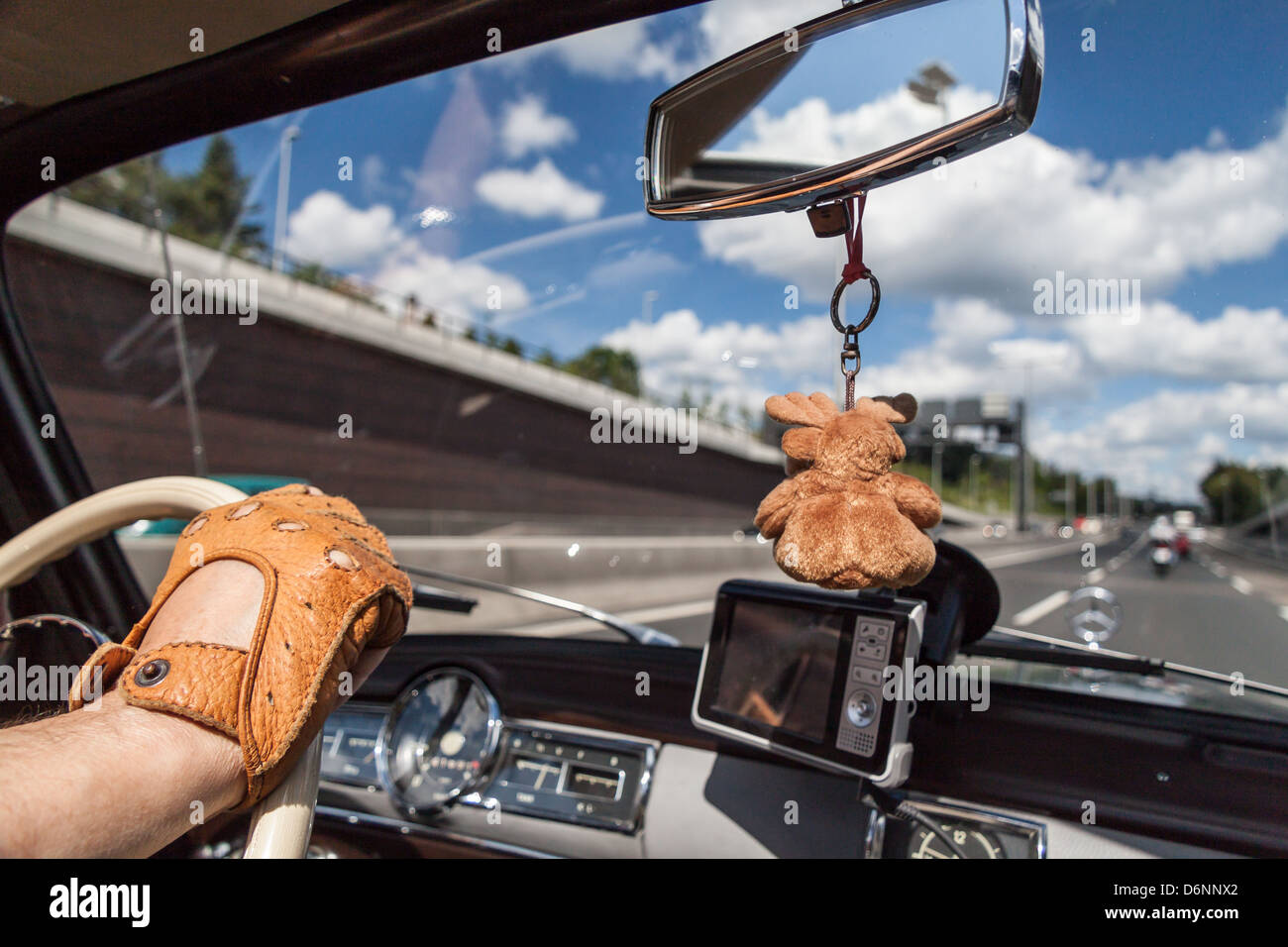 Berlin, Germany, maennliche hand at the wheel of a Mercedes Ponton 1958 Stock Photo