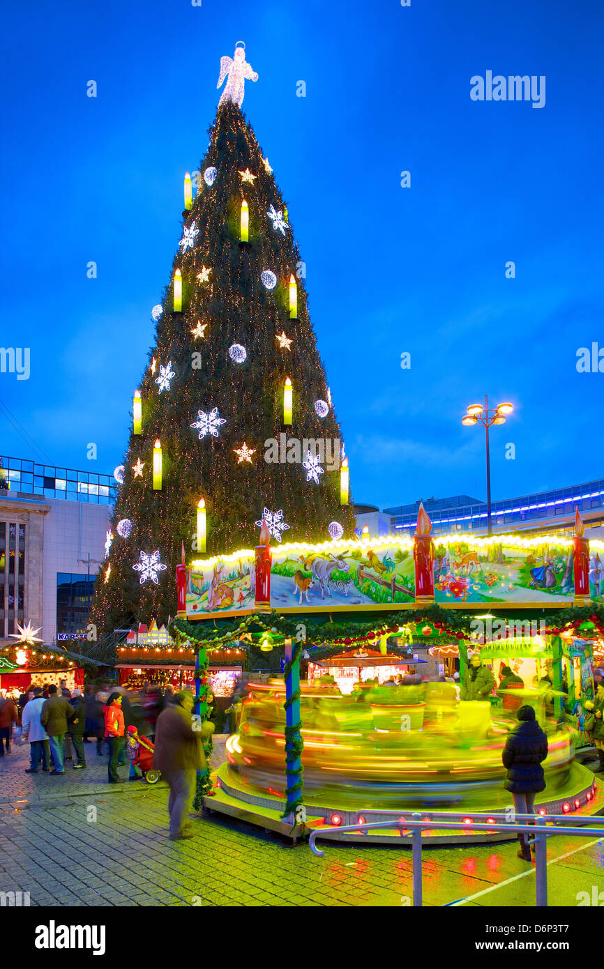 Where is the largest Christmas market in Europe?