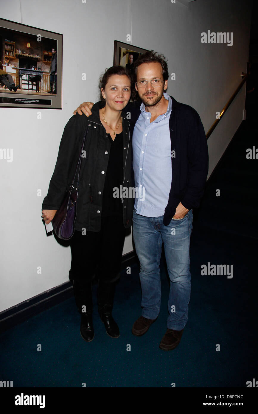 Maggie Gyllenhaal and Peter Sarsgaard World Premiere of the Manhattan Theatre Club production of 'We Live Here' at the MTC Stock Photo