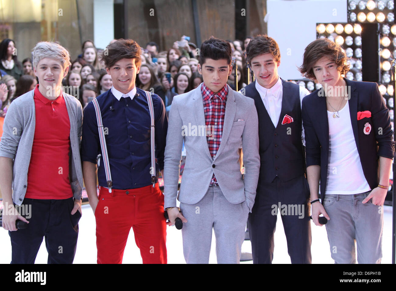 Niall Horan, Liam Payne, Zayn Malik, Harry Styles, Louis Tomlinson of ...