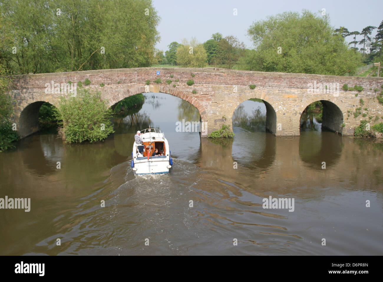 River Avon Inland Waterways cruising. with 14c bridge Pershore Worcestershire England UK Stock Photo