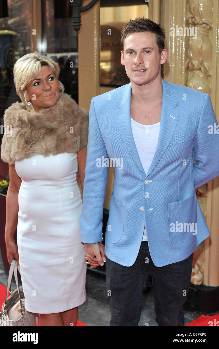 Lee Ryan And His Mother Tesco Mum Of The Year Awards Held At The Stock Photo Alamy