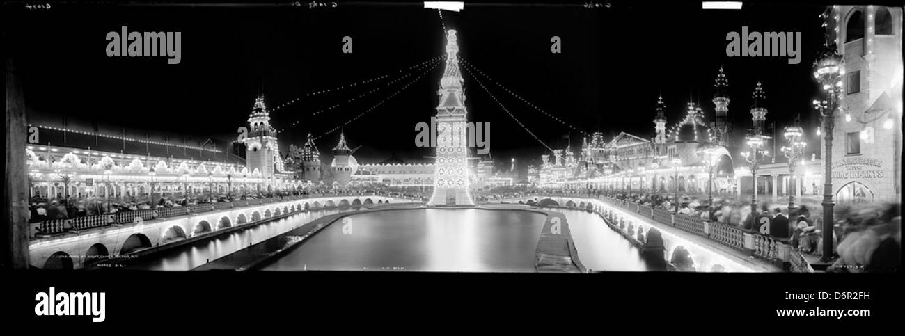 Vintage coney island at night hi-res stock photography and images - Alamy