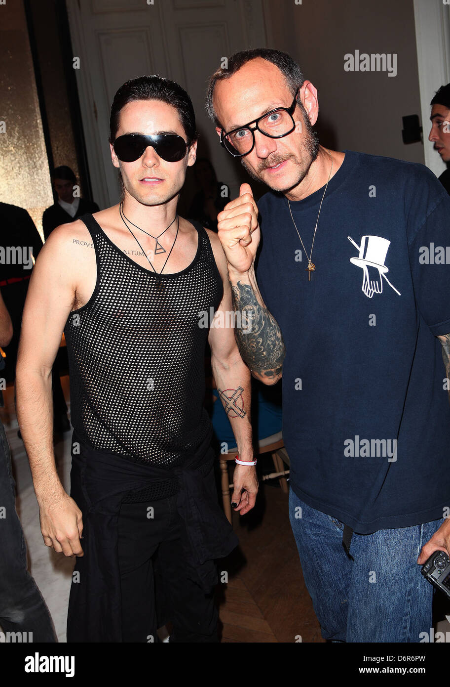 Jared Leto, Terry Richardson Paris Fashion Week Spring/Summer 2012 Ready To  Wear - Yves Saint Laurent - Front Row Paris, France - 03.10.11 Stock Photo  - Alamy, image size:912x1390