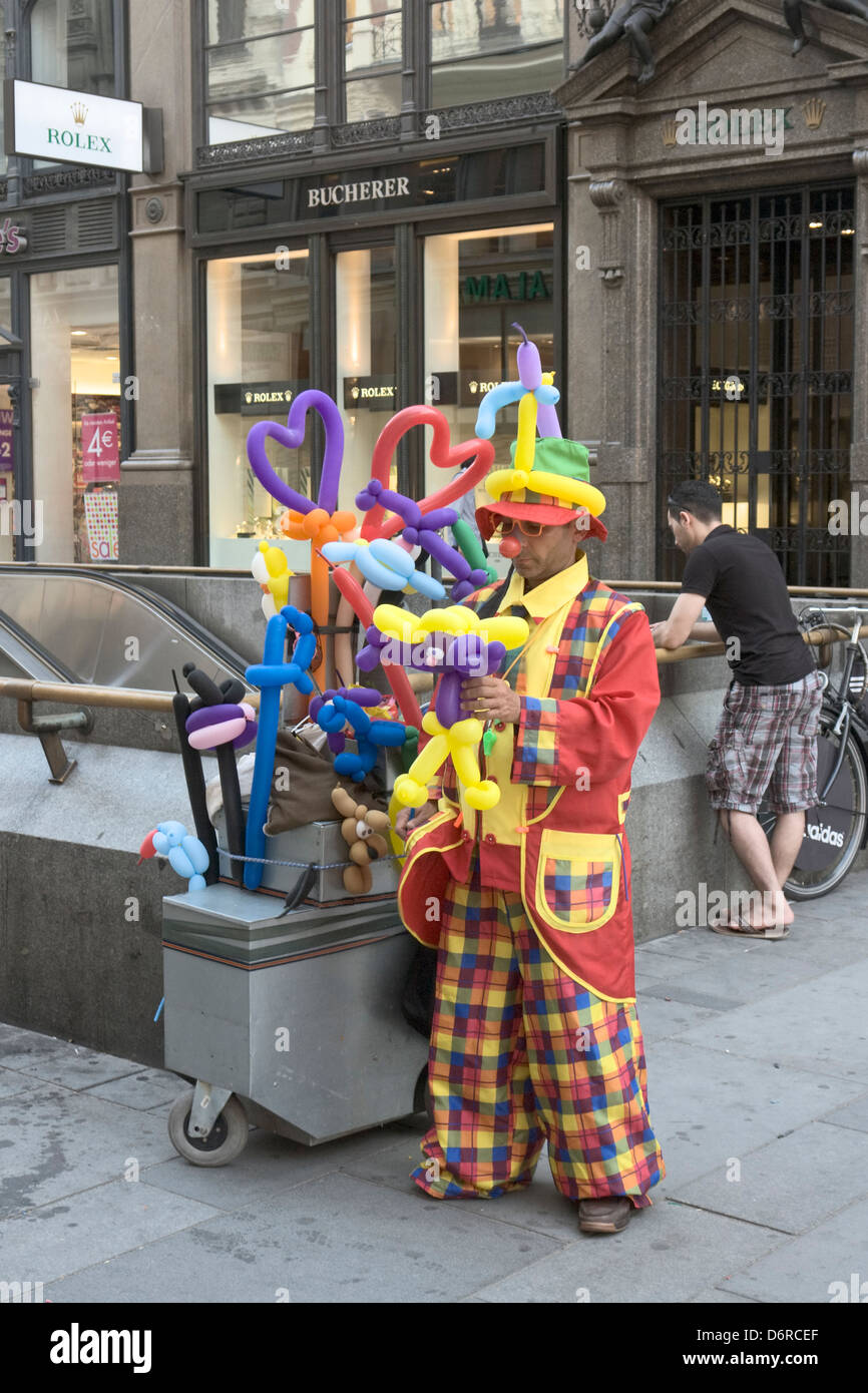 Street balloons sellers in Vienna Stock Photo Alamy