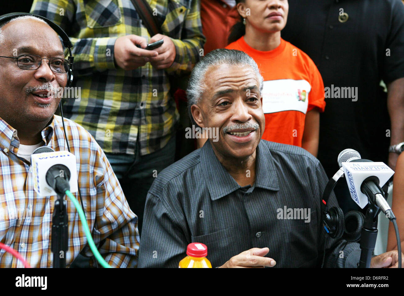 Al Sharpton Occupy Wall Street Protest continues into the third week at ...