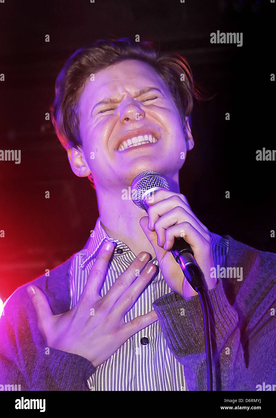 Frankie and the heartstrings hi-res stock photography and images - Alamy