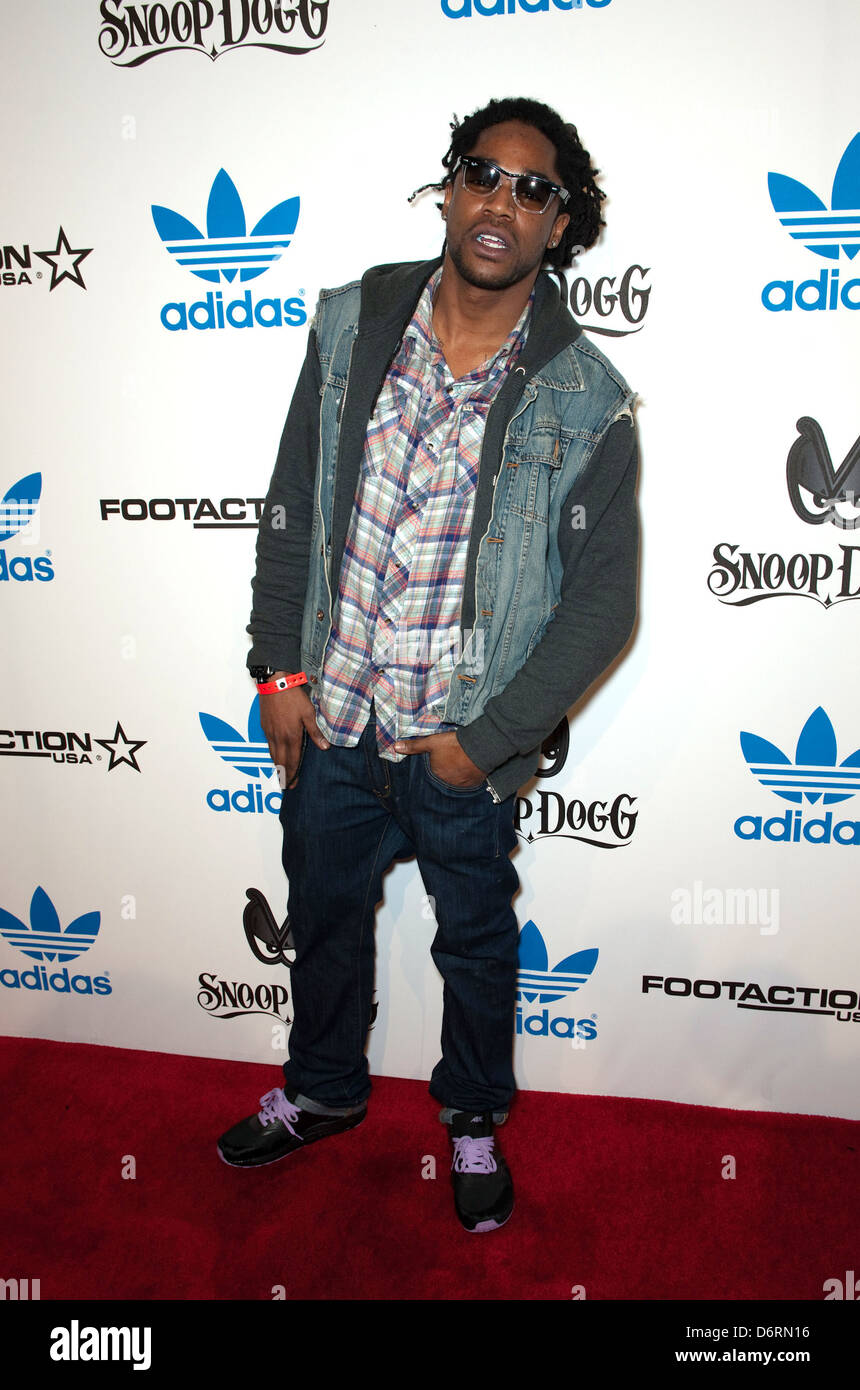 Adidas x hotsell snoop dogg