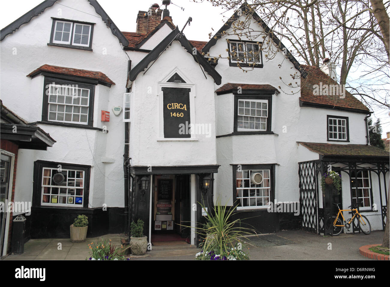 The Bell 15th century pub, Bell Road, East Molesey, Surrey, England