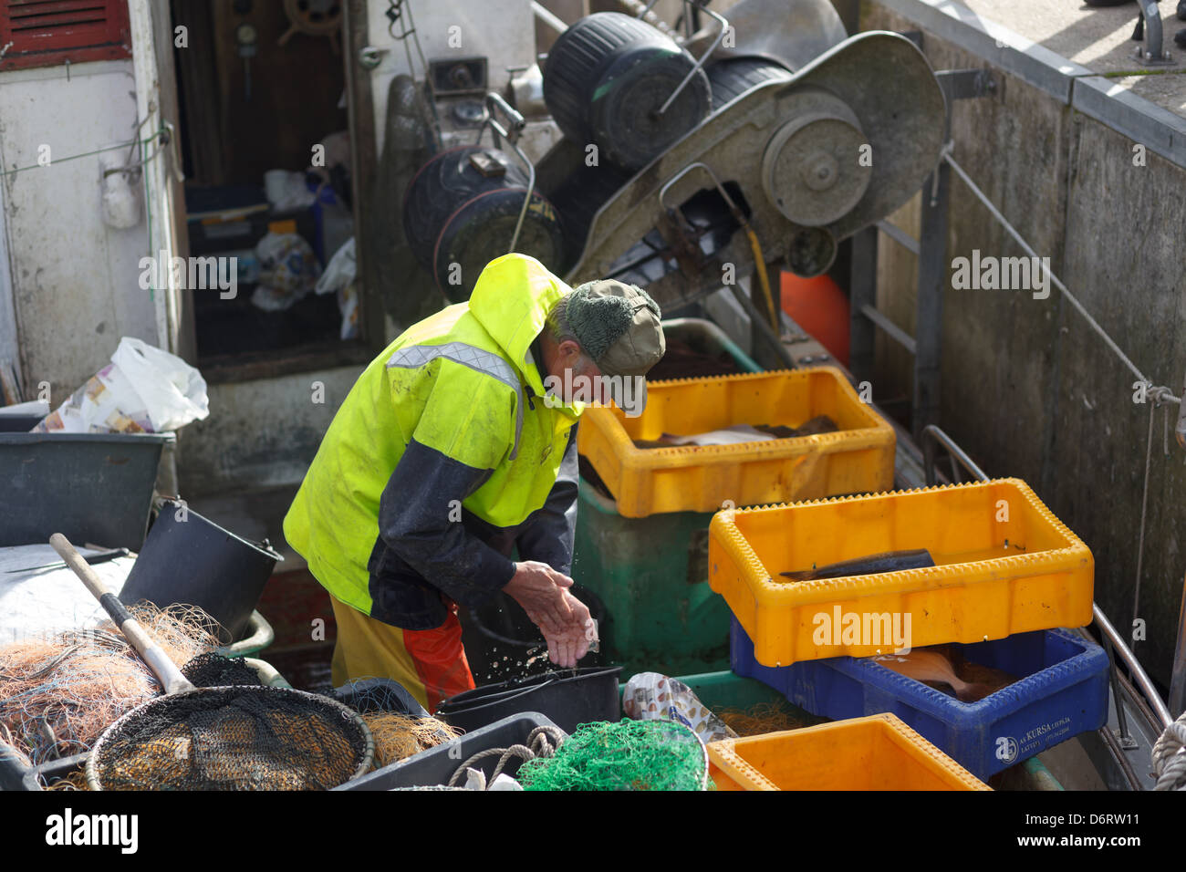 Eckernfoerde, Germany, Kuestenfischer sell fresh fish directly from the fishing boat Stock Photo