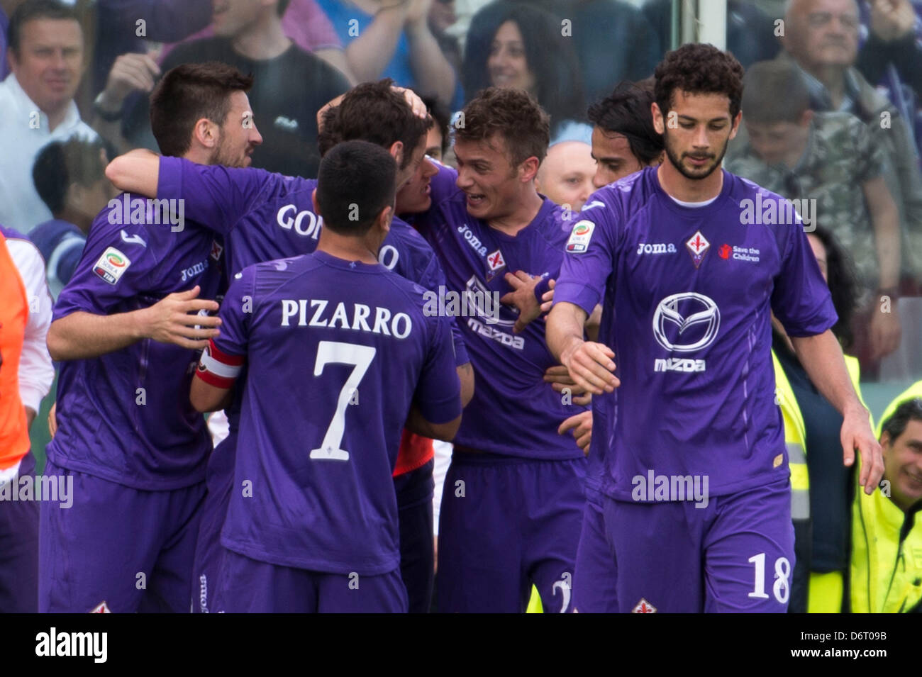 159,408 Team Of Fiorentina Stock Photos, High-Res Pictures, and