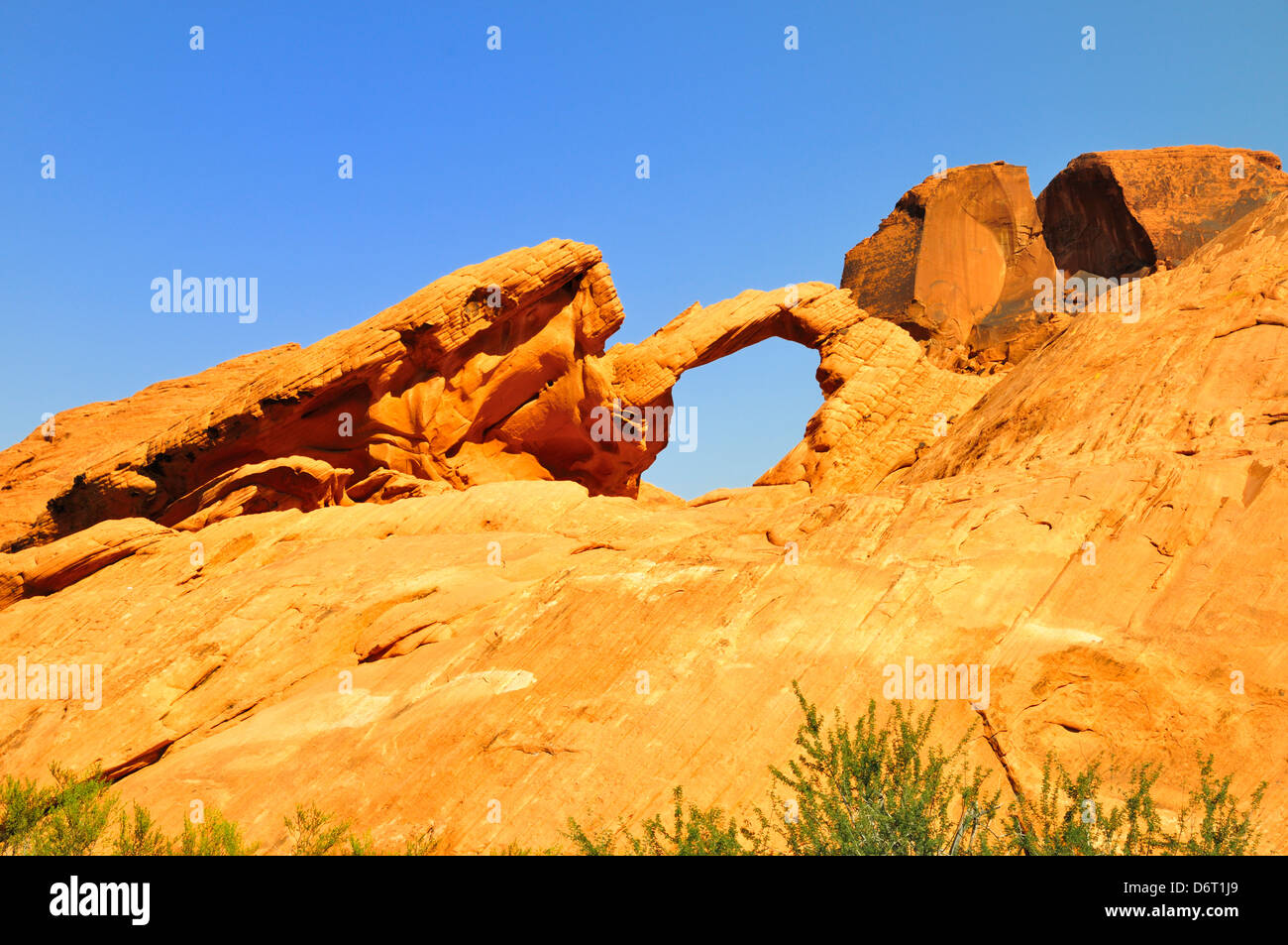 Arch Rock Valley Of Fire State Park Stock Photo Alamy