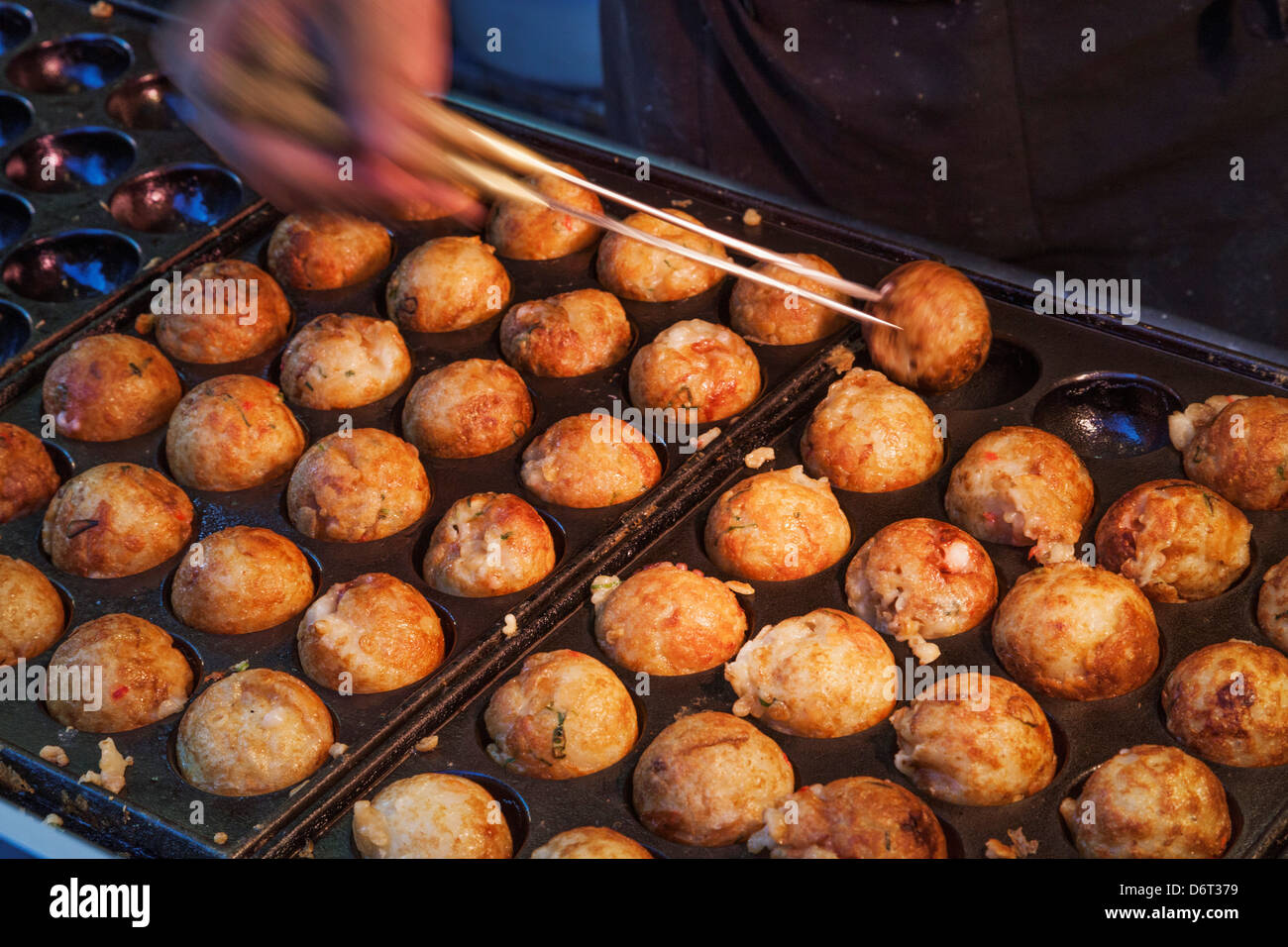 Japan, Honshu, Kansai, Osaka, Namba, Dotombori Street, Japanese Fast