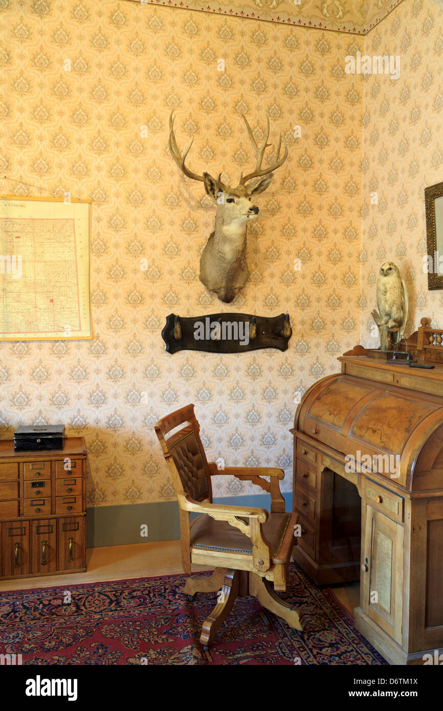 Wardens office hi-res stock photography and images - Alamy