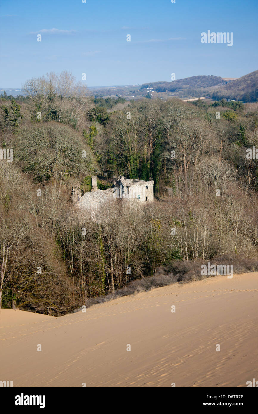 Candleston castle wales hires stock photography and images Alamy