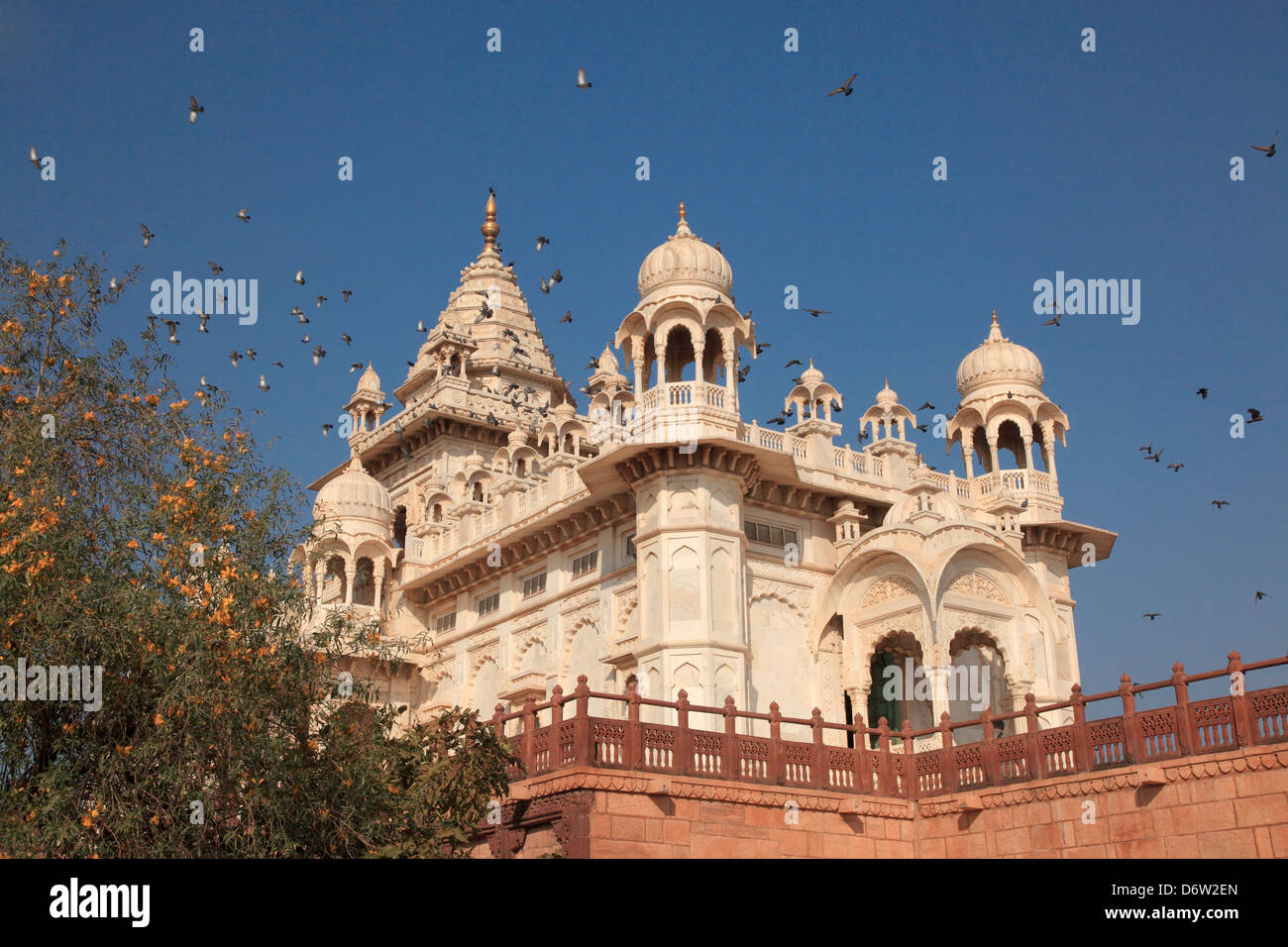 India, Jodhpur, Marble memorial to Jaswant Singh II Jaswant Thada Stock Photo Alamy