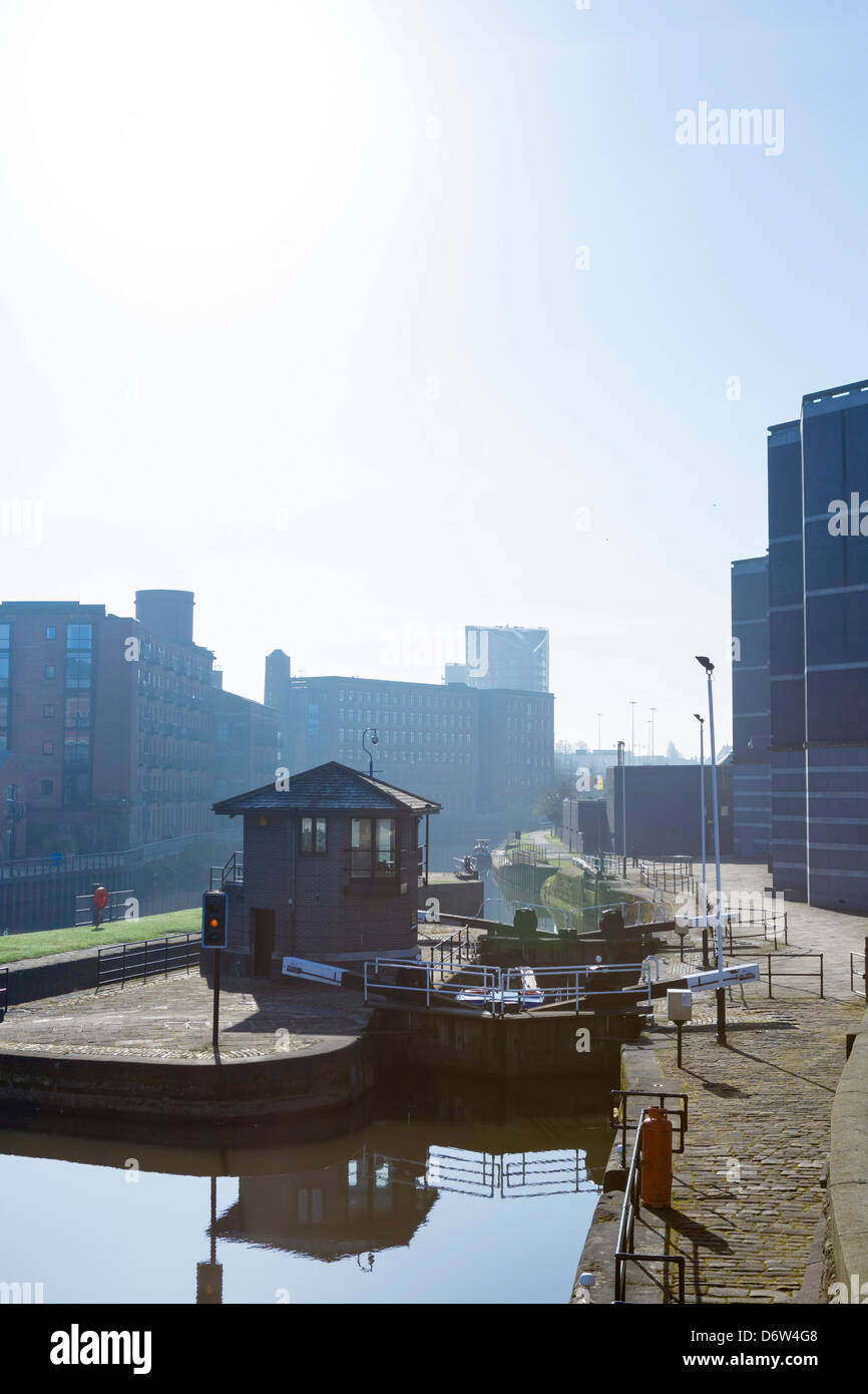 Lock on the River Aire at Clarence Dock outside the Royal Armouries Museum, Leeds, West Yorkshire, UK Stock Photo