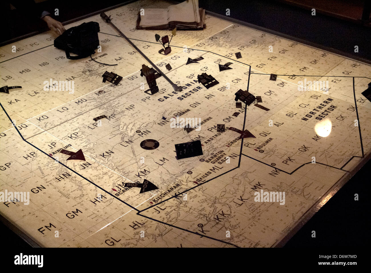 War planning map hi-res stock photography and images - Alamy