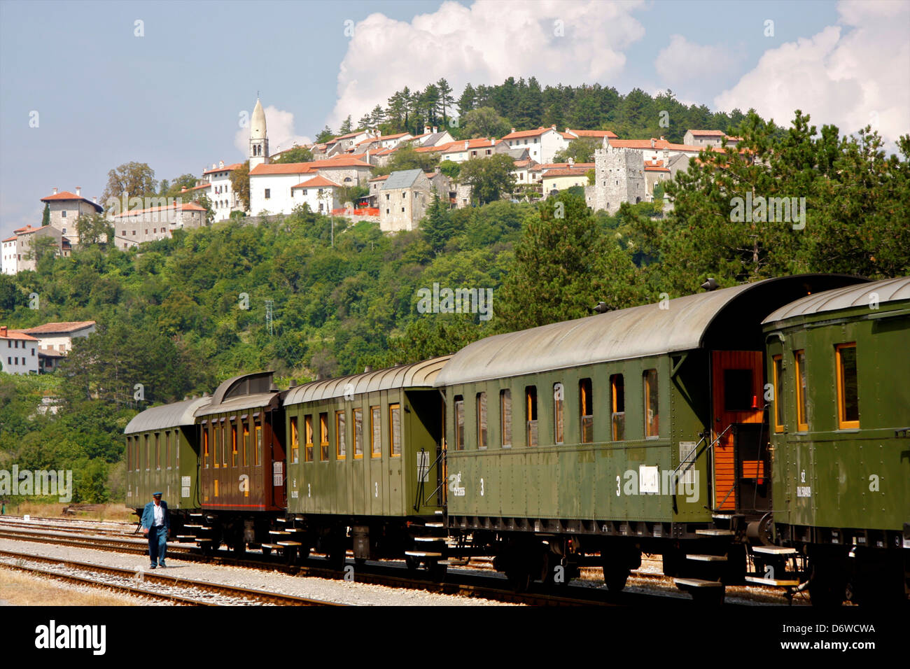 Steam train trip through countryside hi-res stock photography and ...